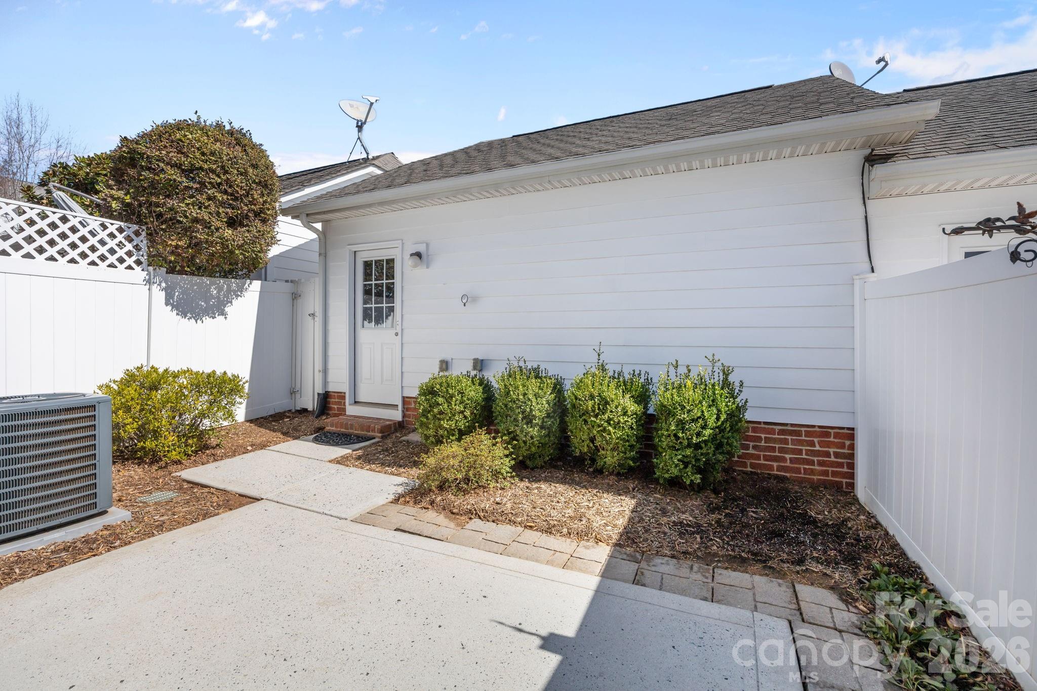 Davidson Bay - Residential