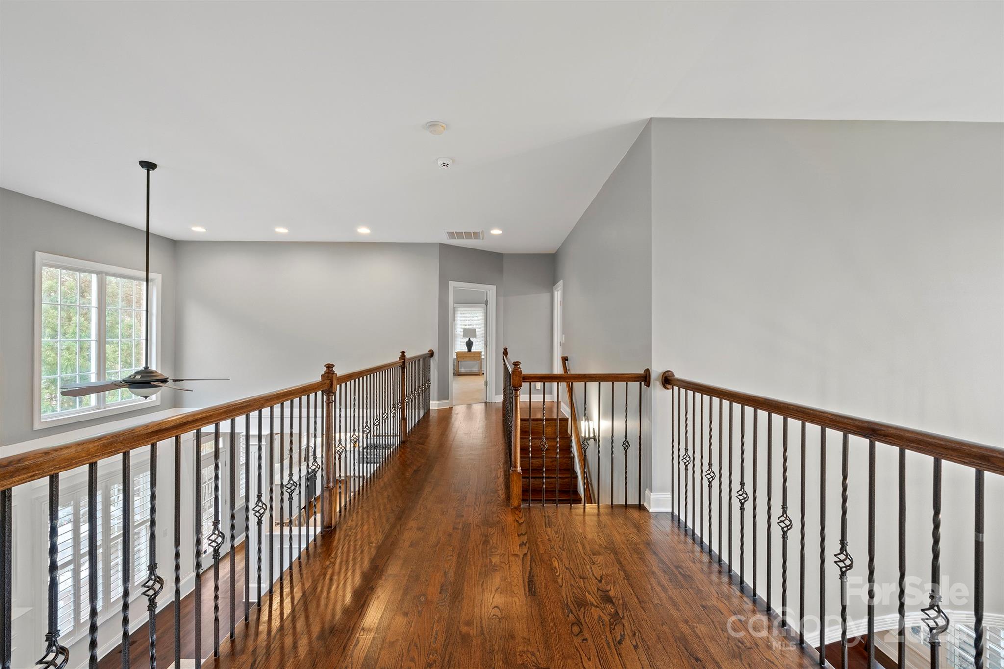 Lake Shore - Residential