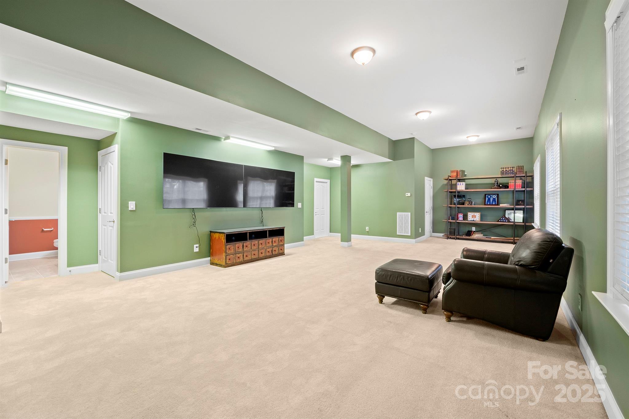 Lake Shore - Residential