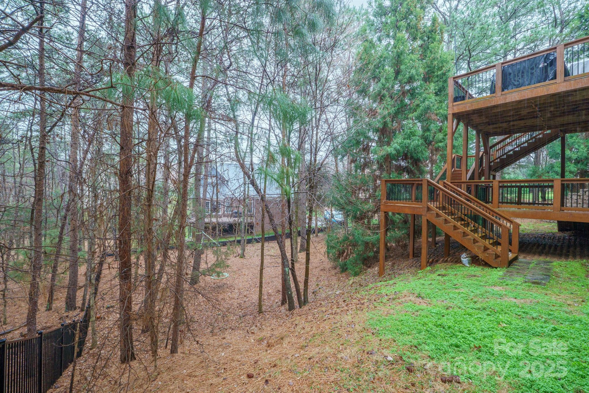 Lake Shore - Residential