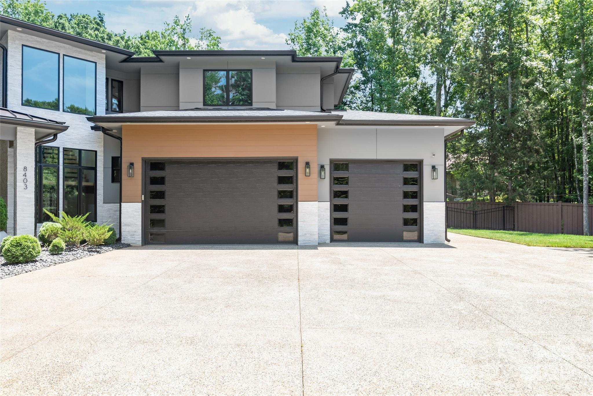 8403 Sarsfield Court