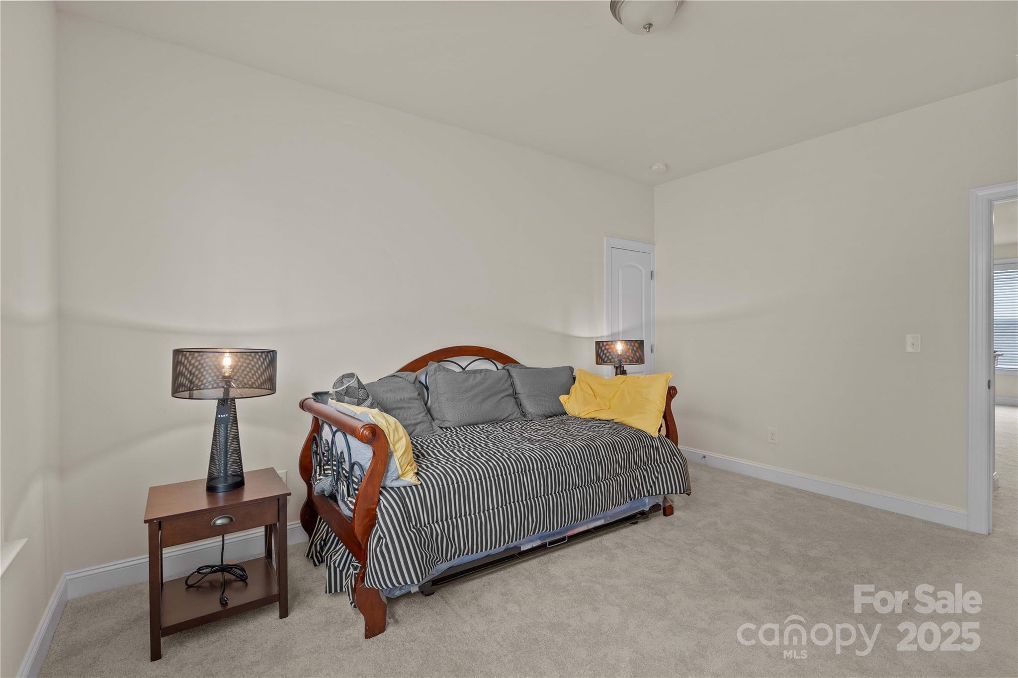 Johnson Manor - Residential