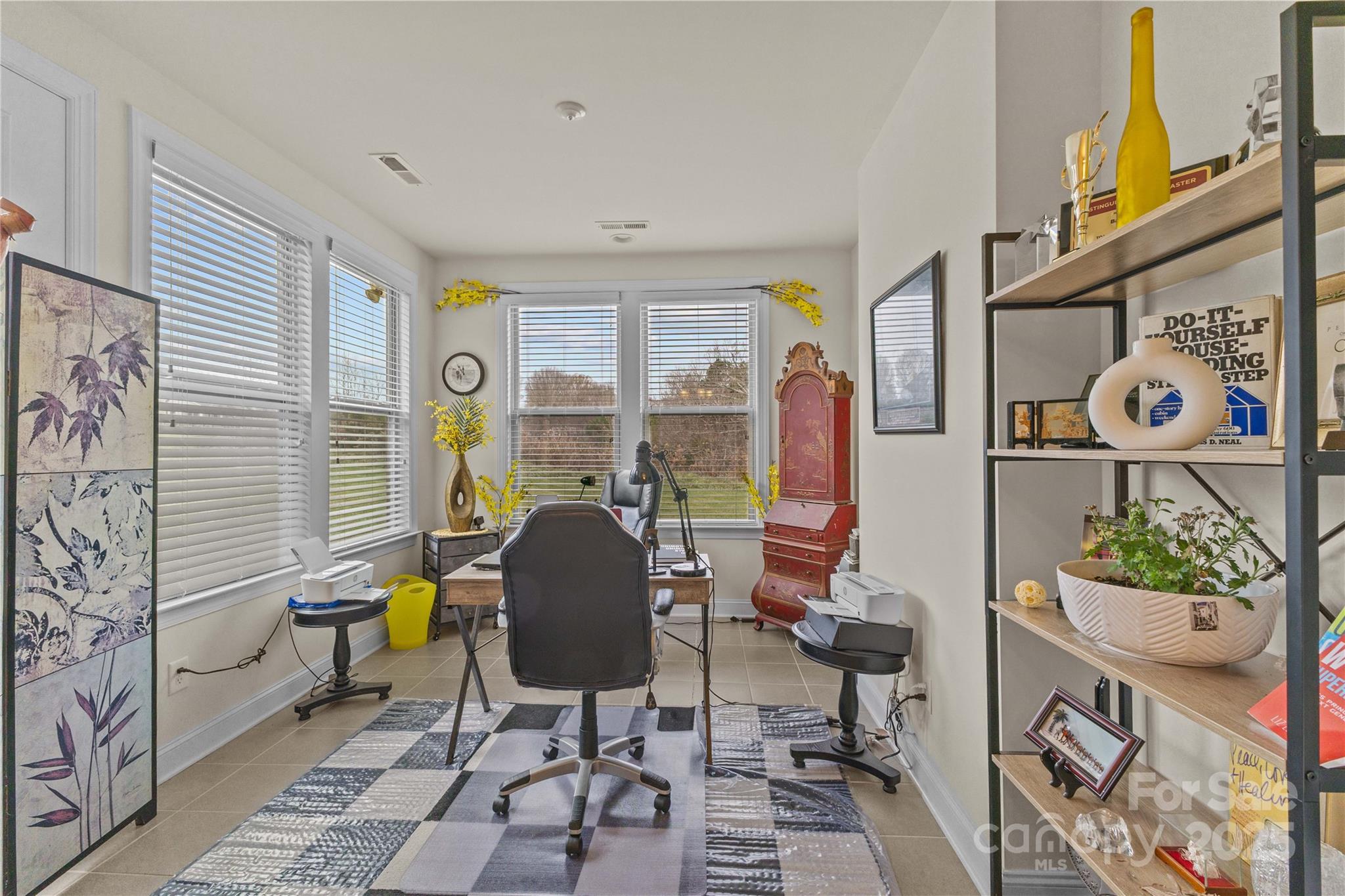 Johnson Manor - Residential