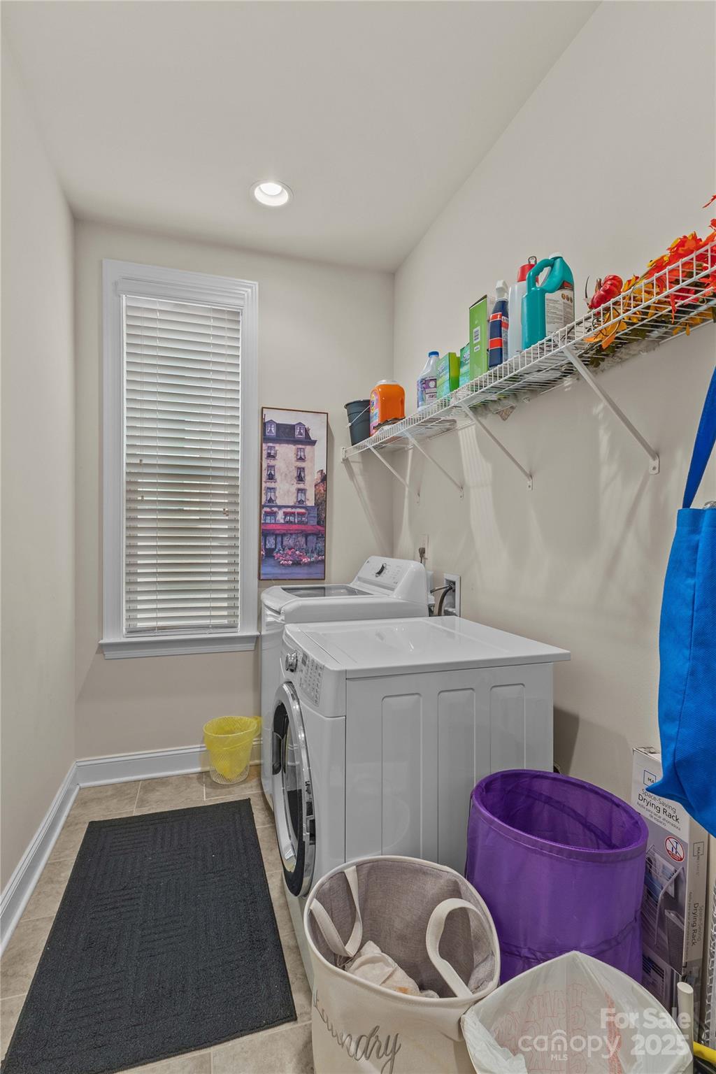 Johnson Manor - Residential