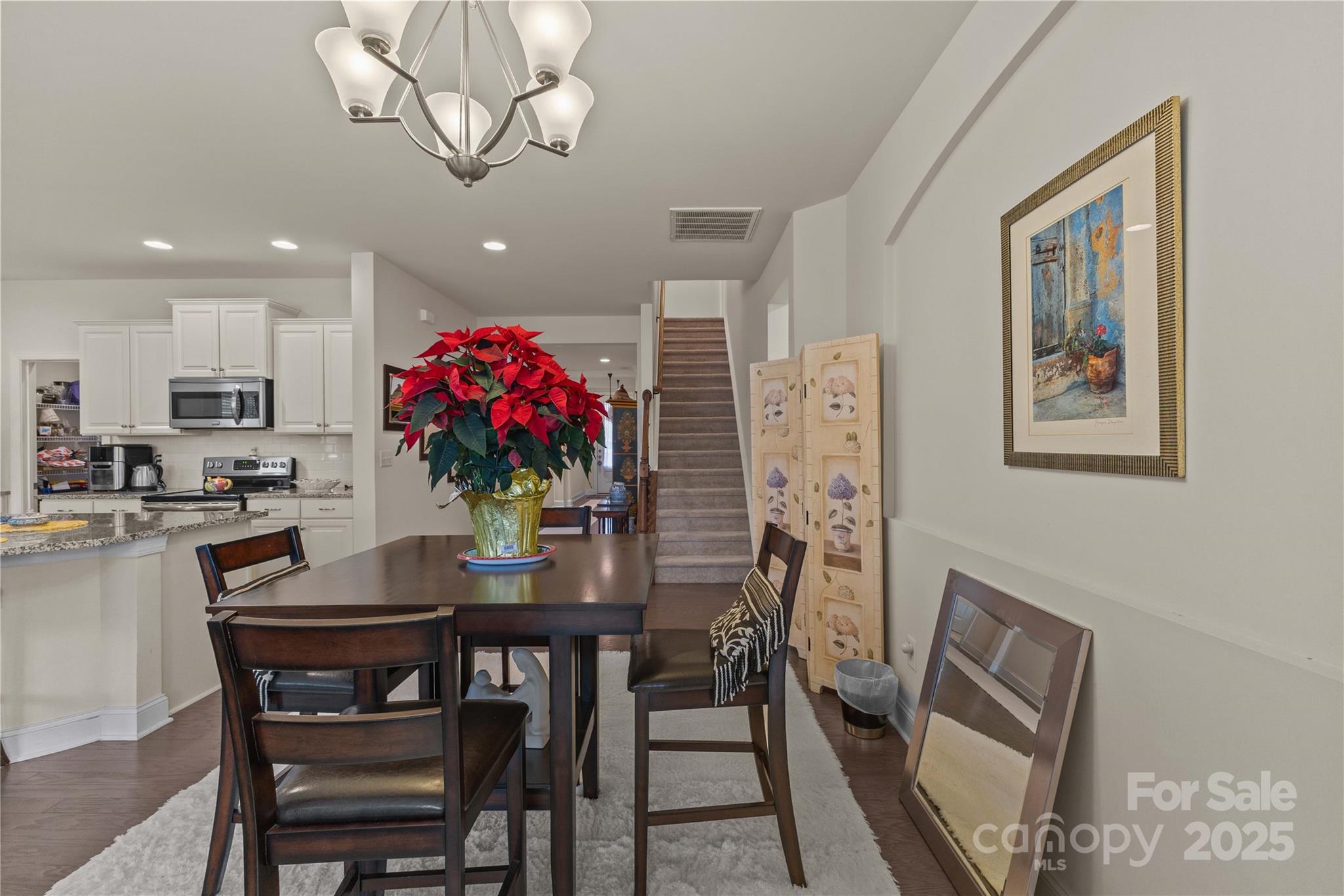 Johnson Manor - Residential