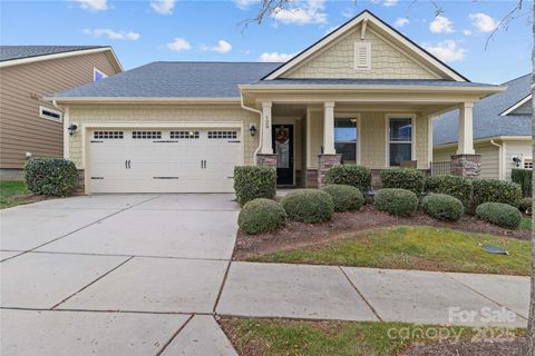 129 Johnson Manor Street Mooresville NC 28115