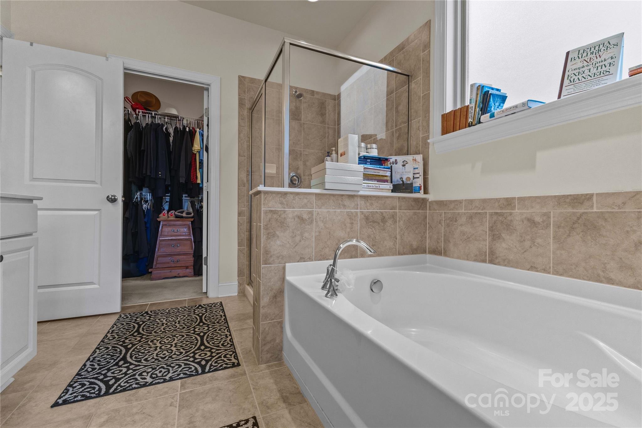 Johnson Manor - Residential