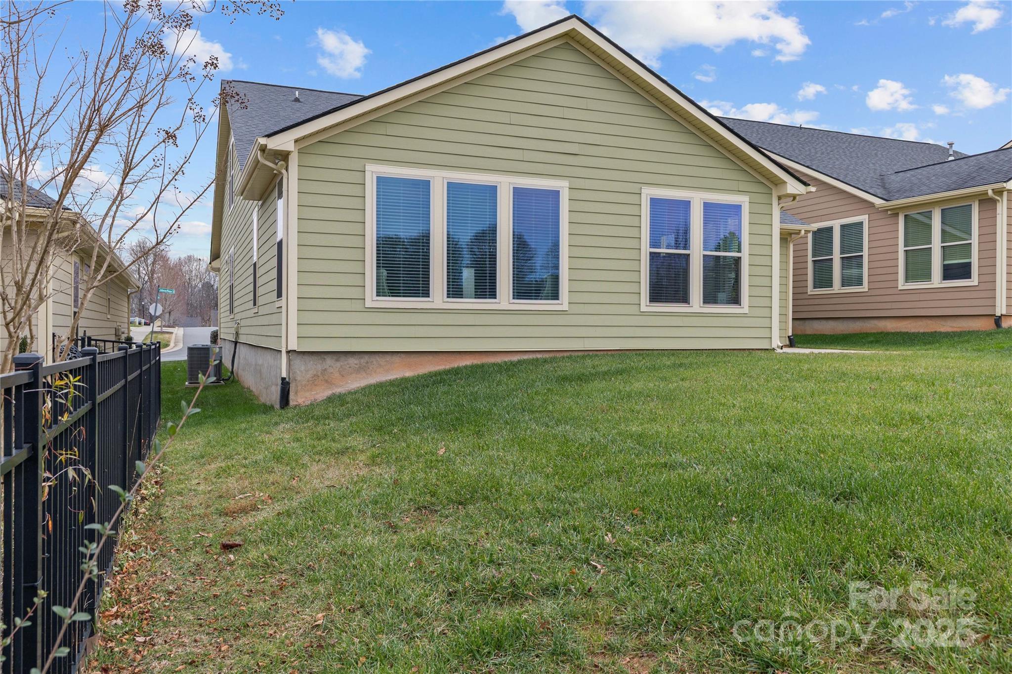 129 Johnson Manor Street