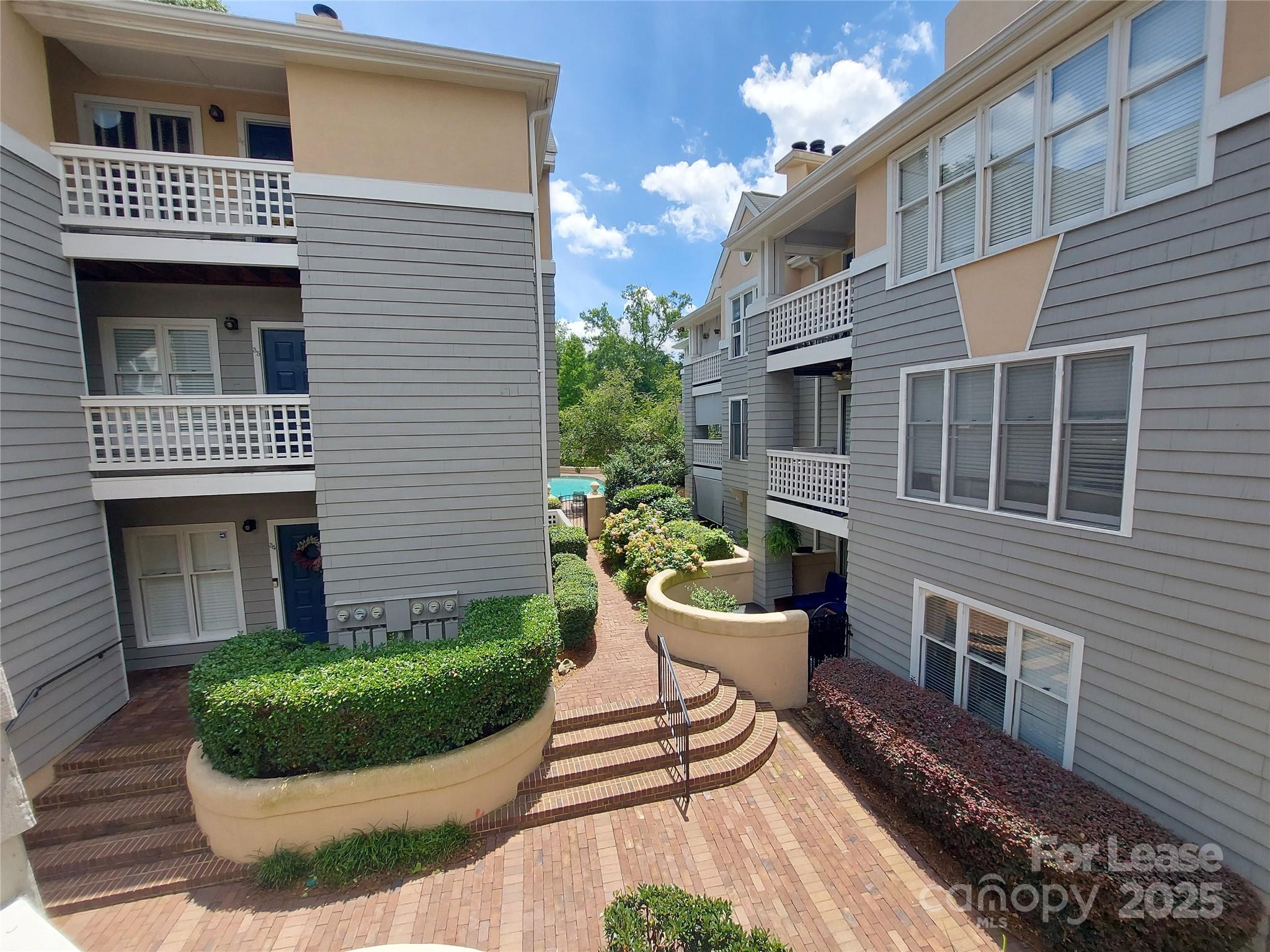 Myers Park - Residential Lease