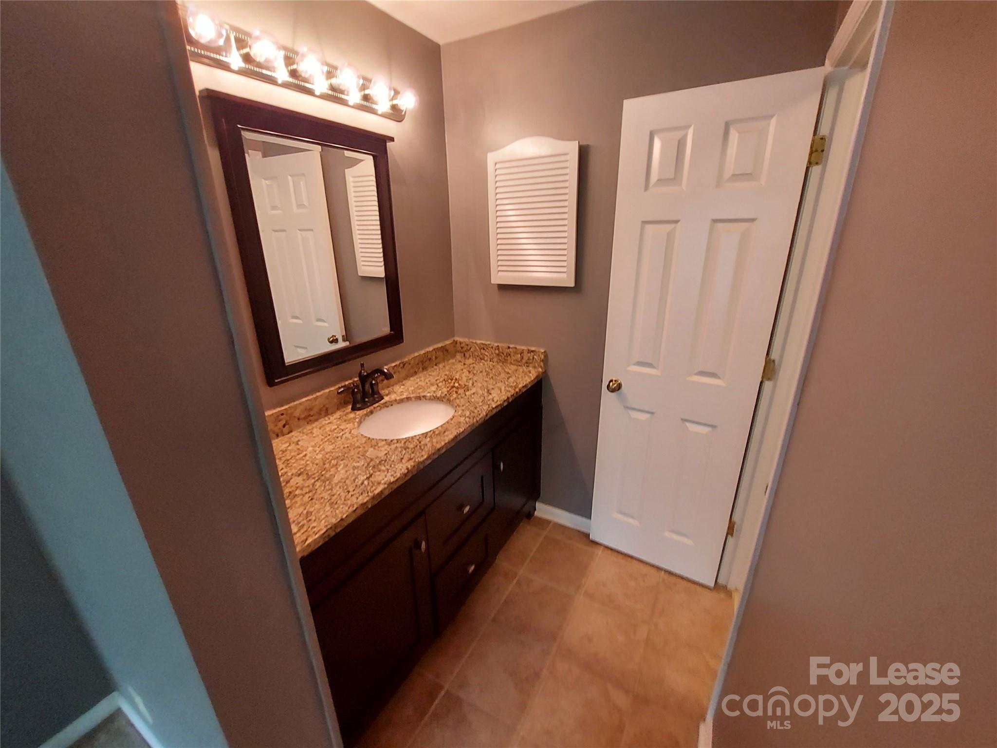 Myers Park - Residential Lease