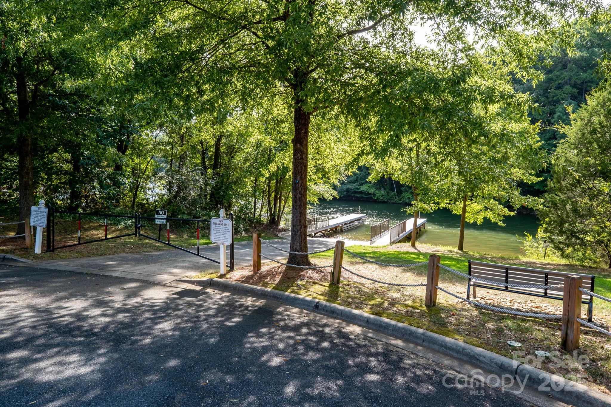 Lake Norman Cove at Jetton - Residential