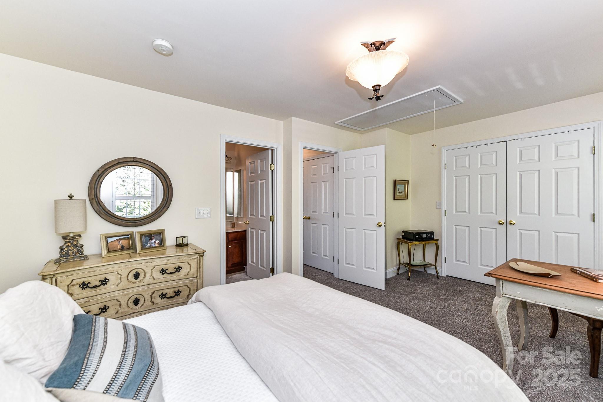 Lake Norman Cove at Jetton - Residential