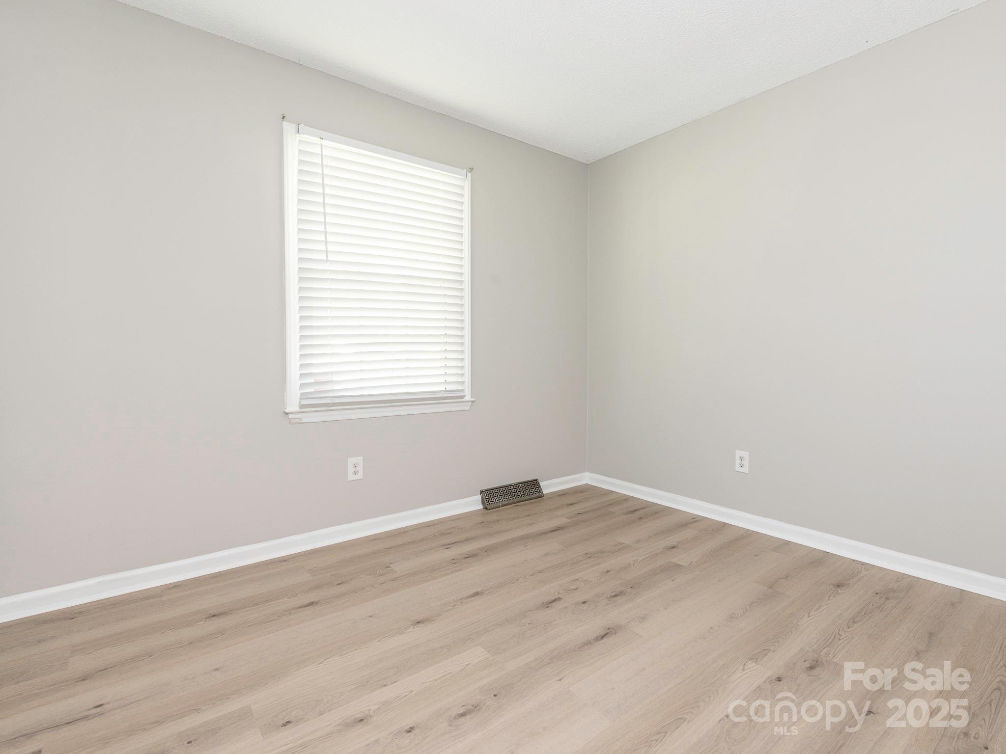 Cherokee Woods - Residential