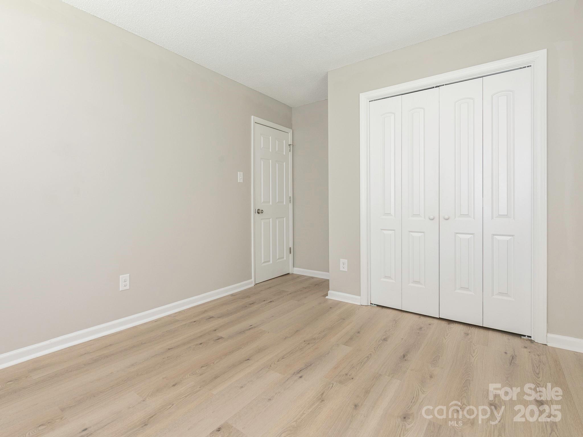 Cherokee Woods - Residential