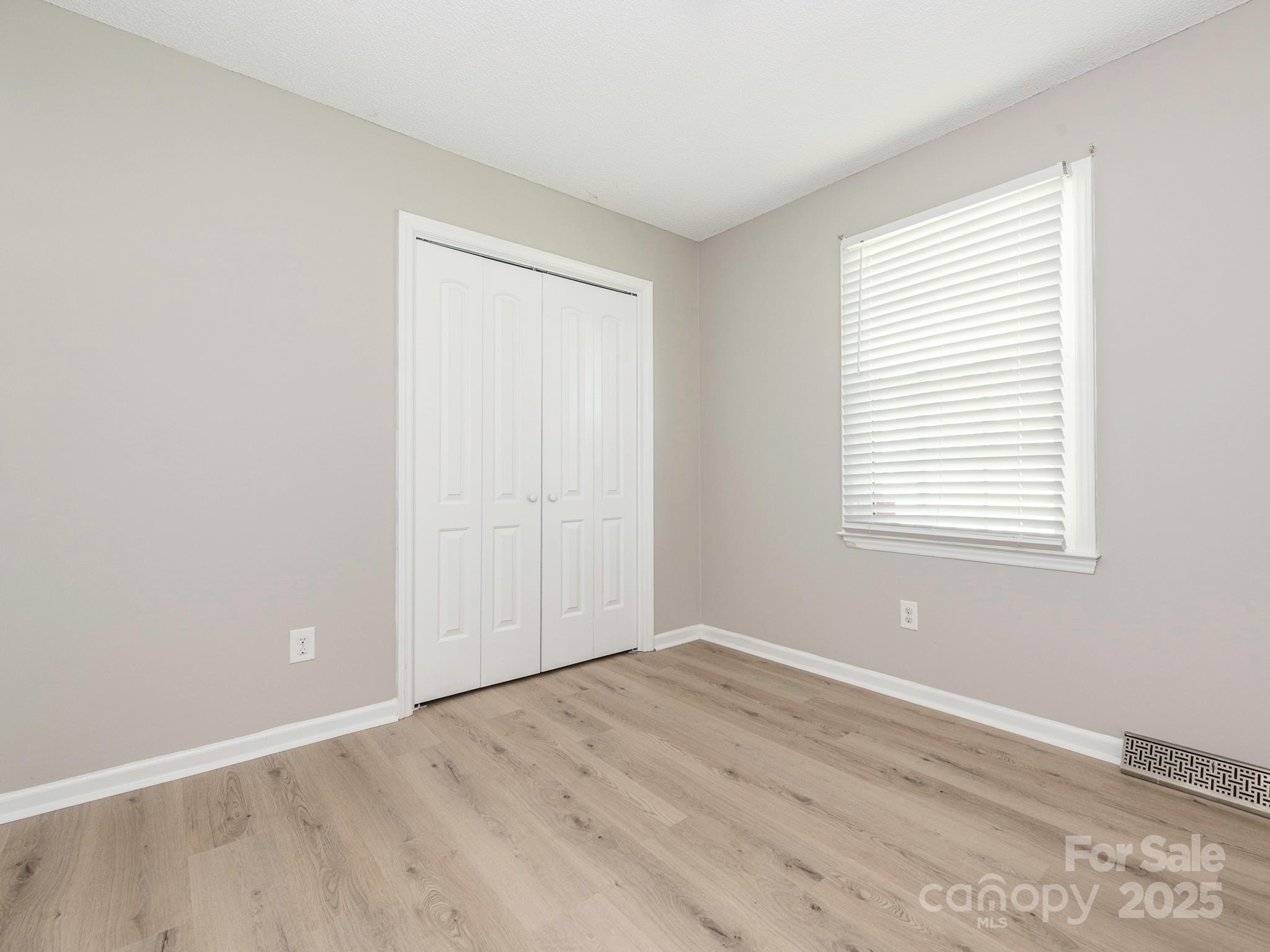 Cherokee Woods - Residential