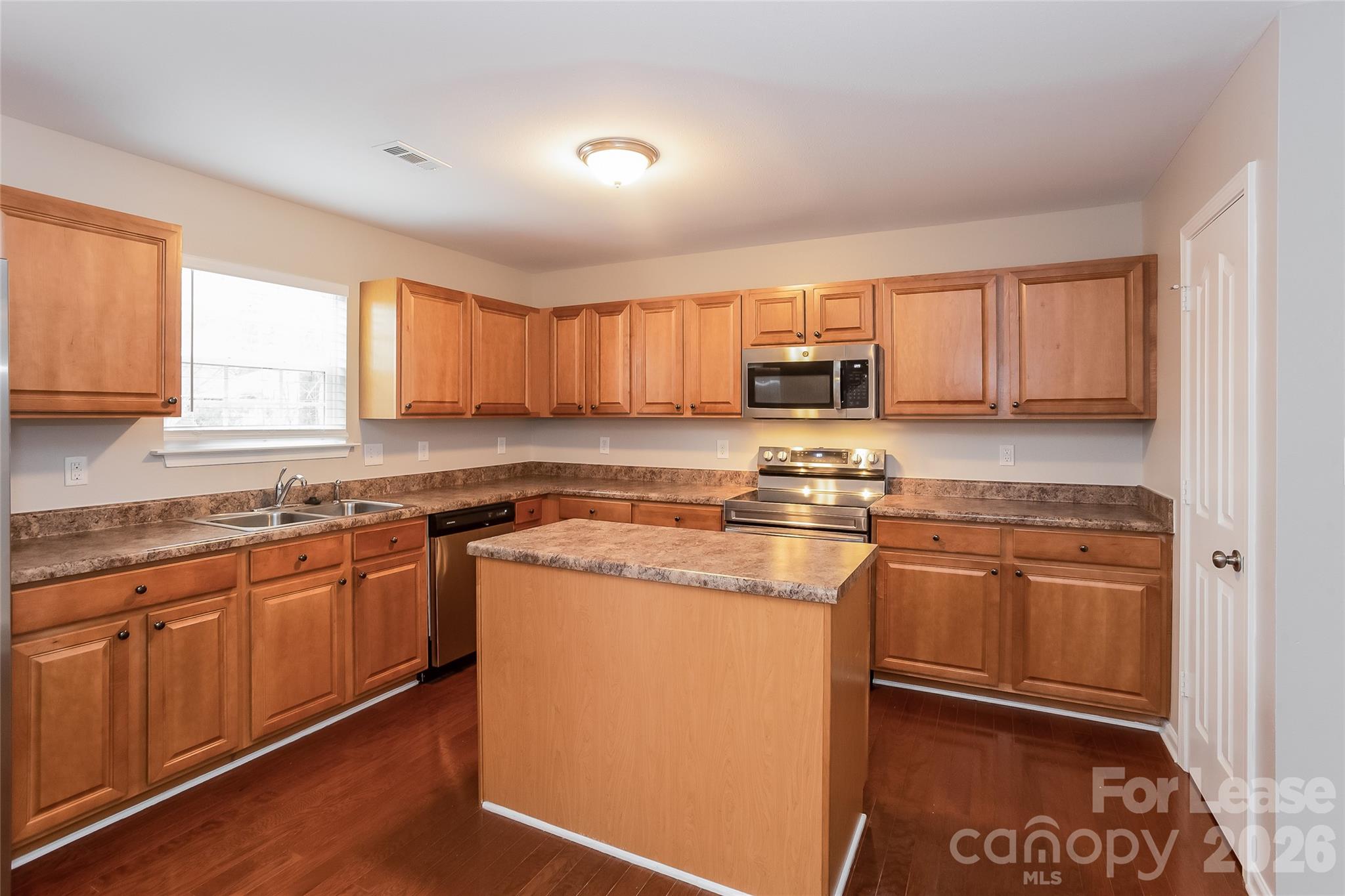 Iverness - Residential Lease