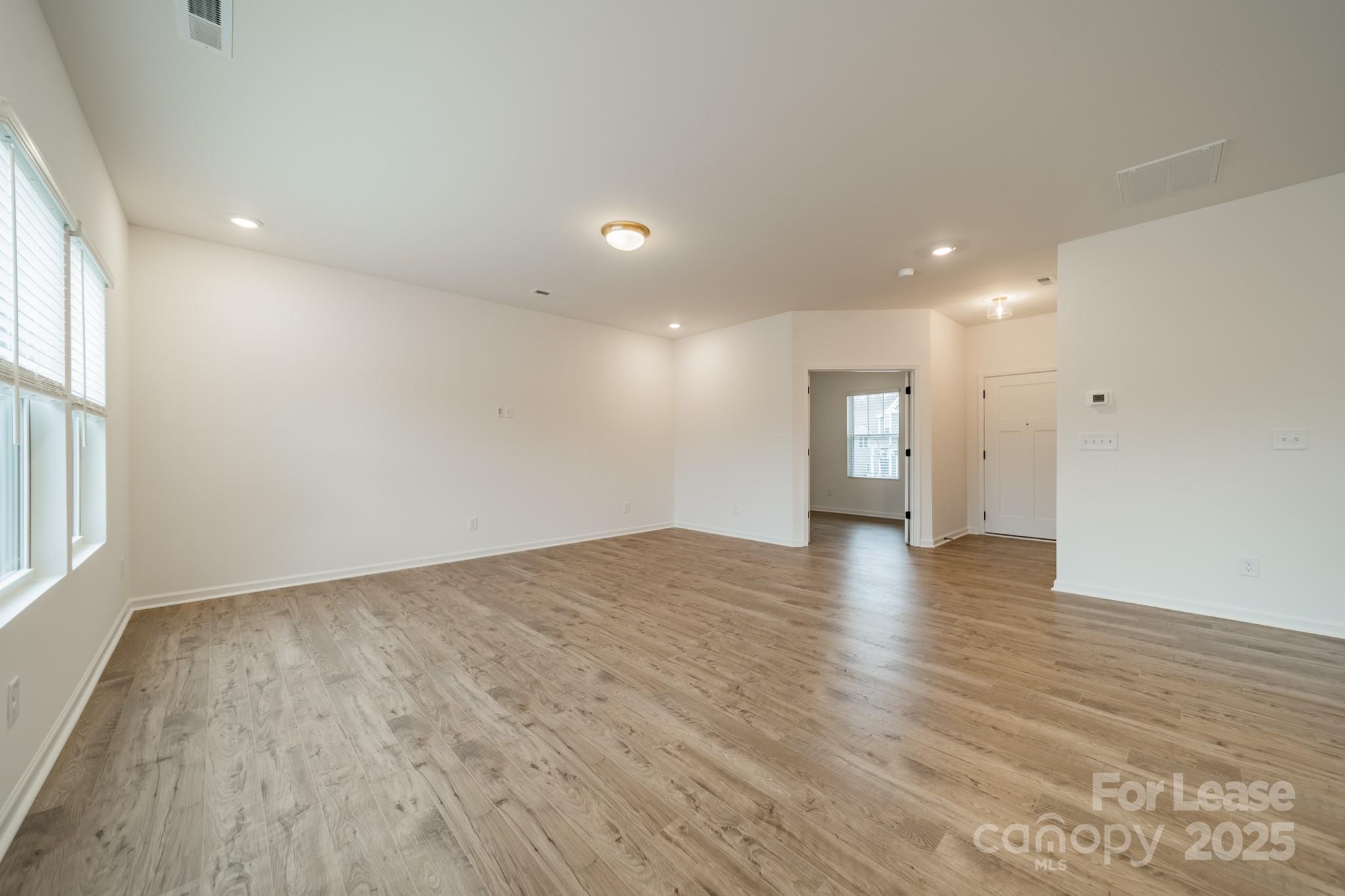 Lowell Woods - Residential Lease