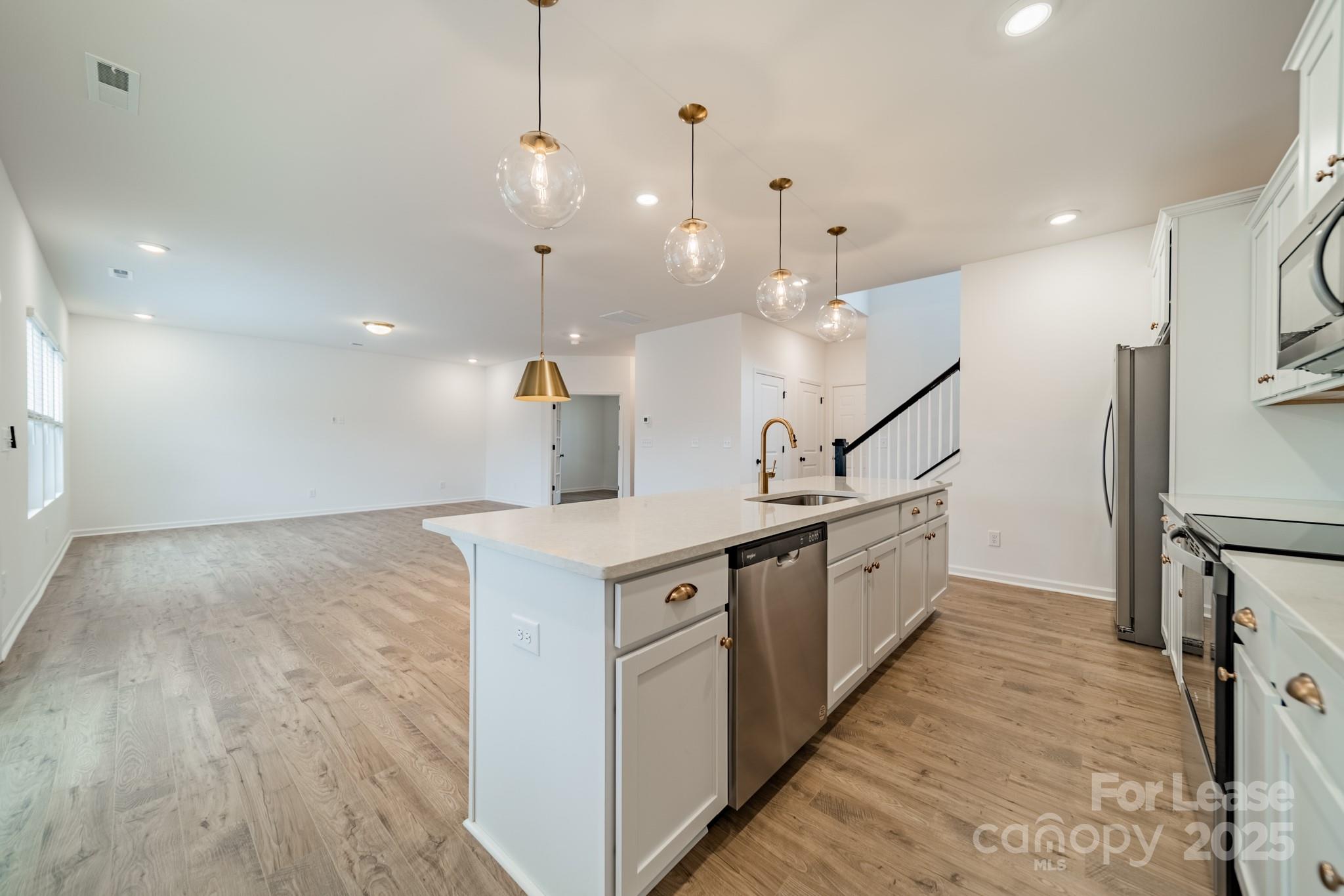 Lowell Woods - Residential Lease