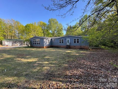 Photo of 135 Benton Road, Kings Mountain, NC 28086 (MLS # 4379689)