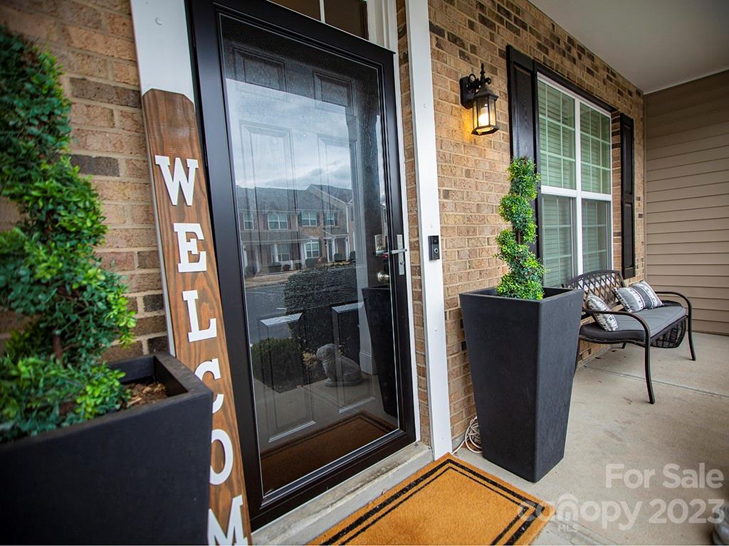 The Mews at Laurel Valley - Residential