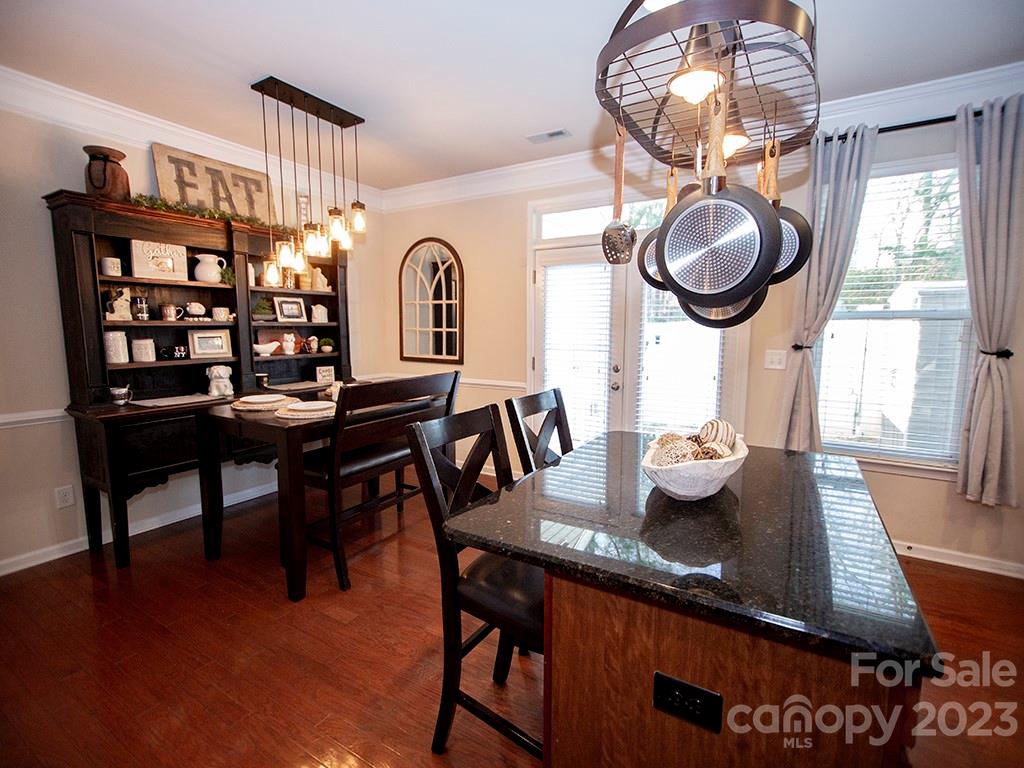 The Mews at Laurel Valley - Residential