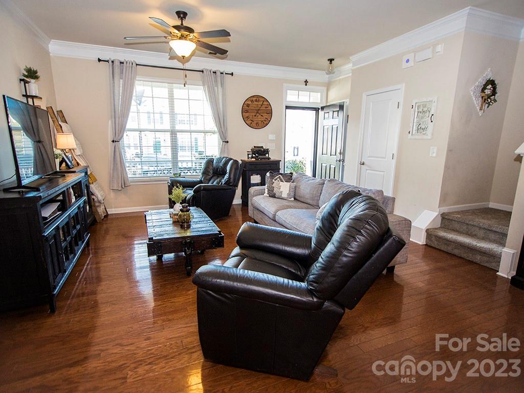 The Mews at Laurel Valley - Residential