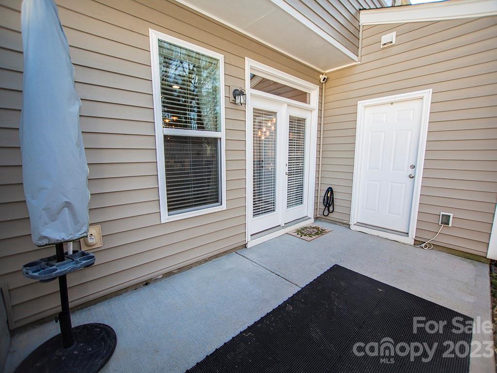 The Mews at Laurel Valley - Residential