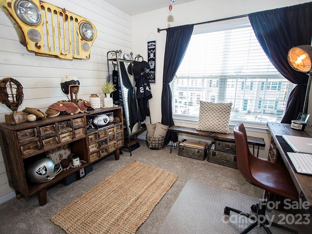 The Mews at Laurel Valley - Residential