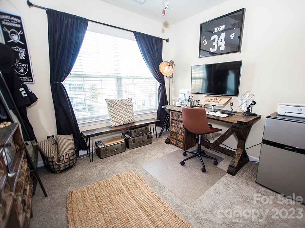 The Mews at Laurel Valley - Residential