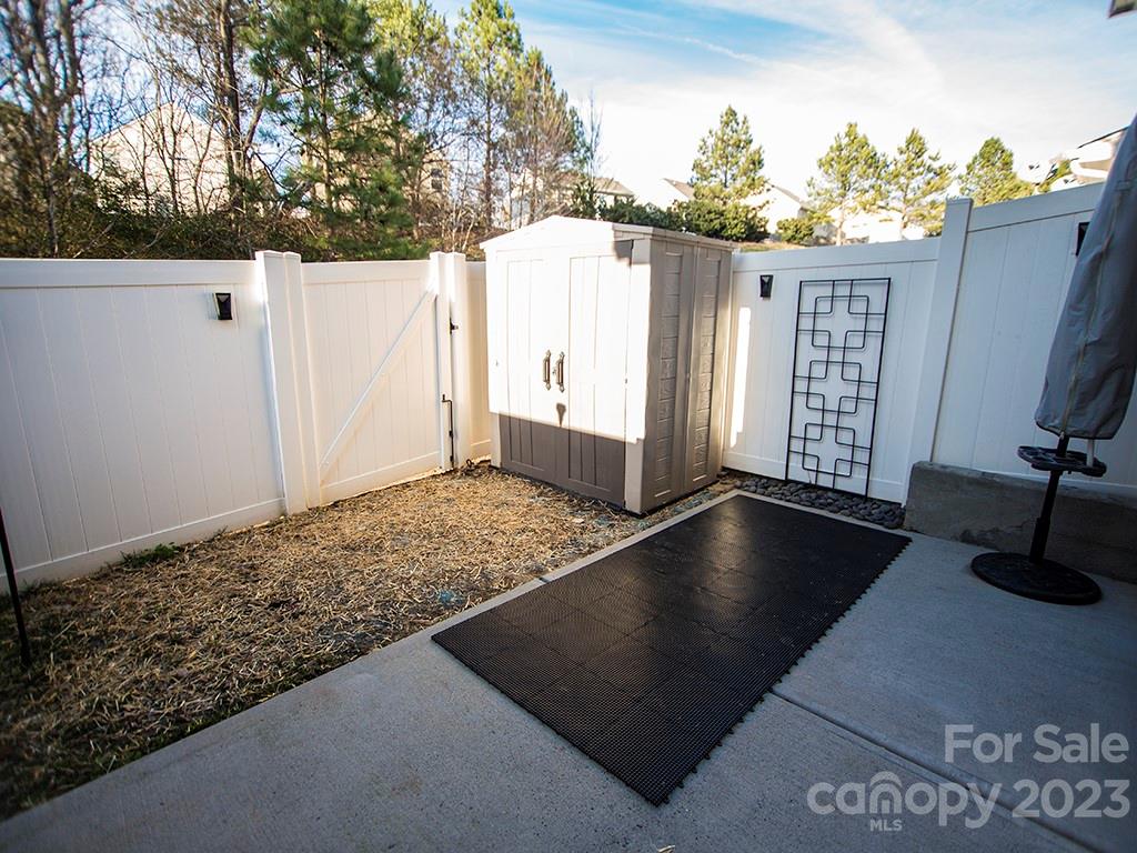 The Mews at Laurel Valley - Residential