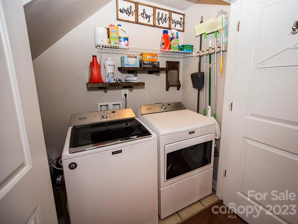 The Mews at Laurel Valley - Residential