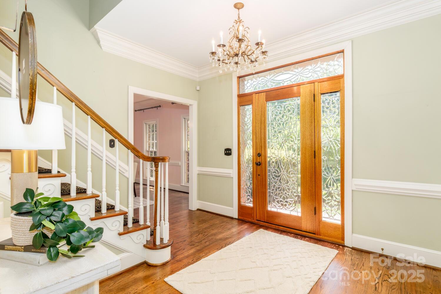 1233 Weymouth Lane