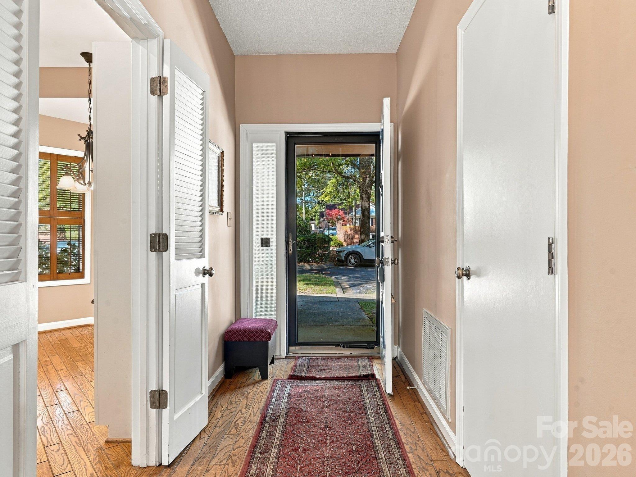 5429 Sharon Road