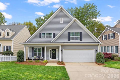 Photo of 5904 Chalyce Lane, Charlotte, NC 28270 (MLS # 4356167)