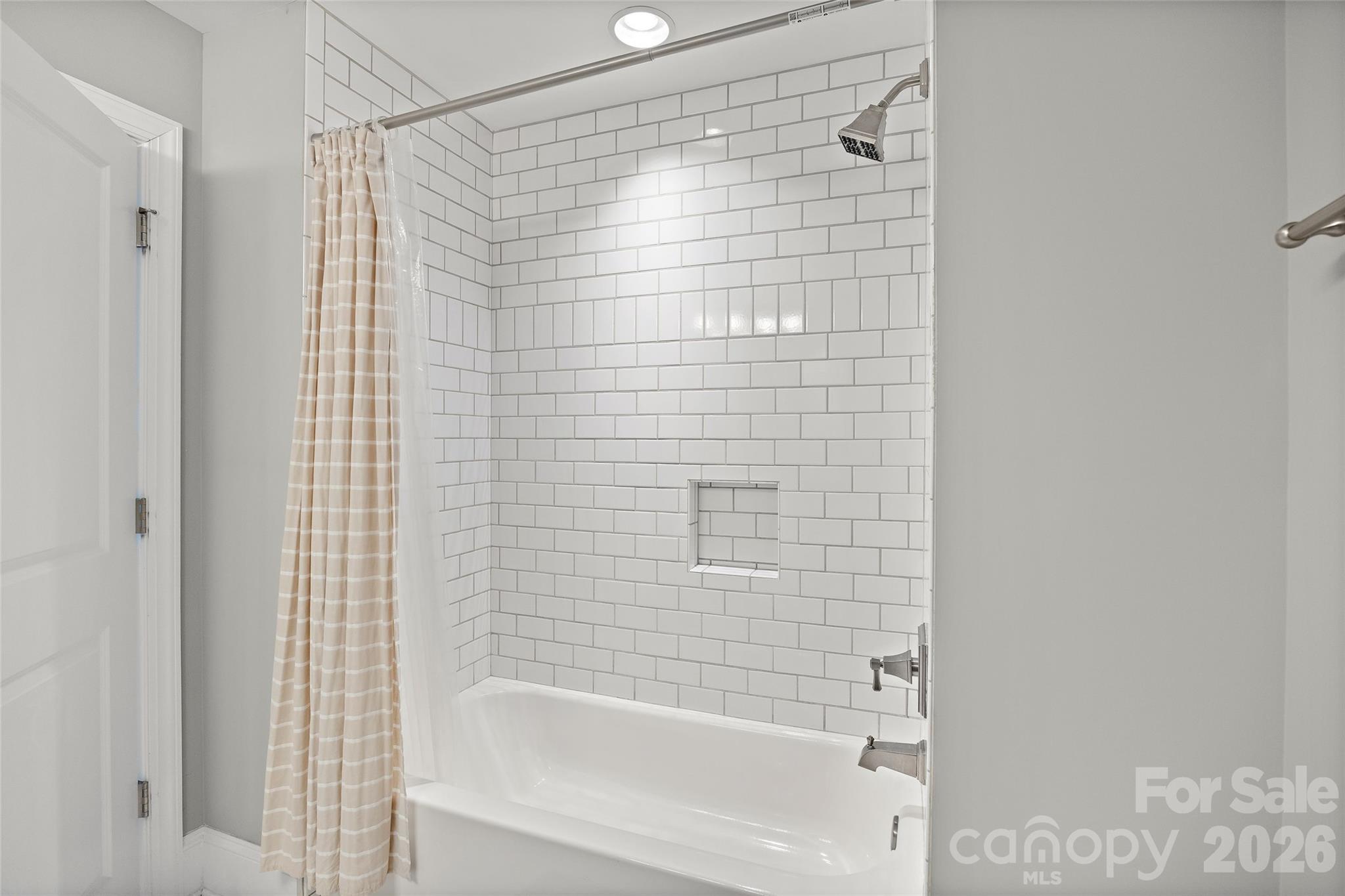 Bishops Ridge - Residential