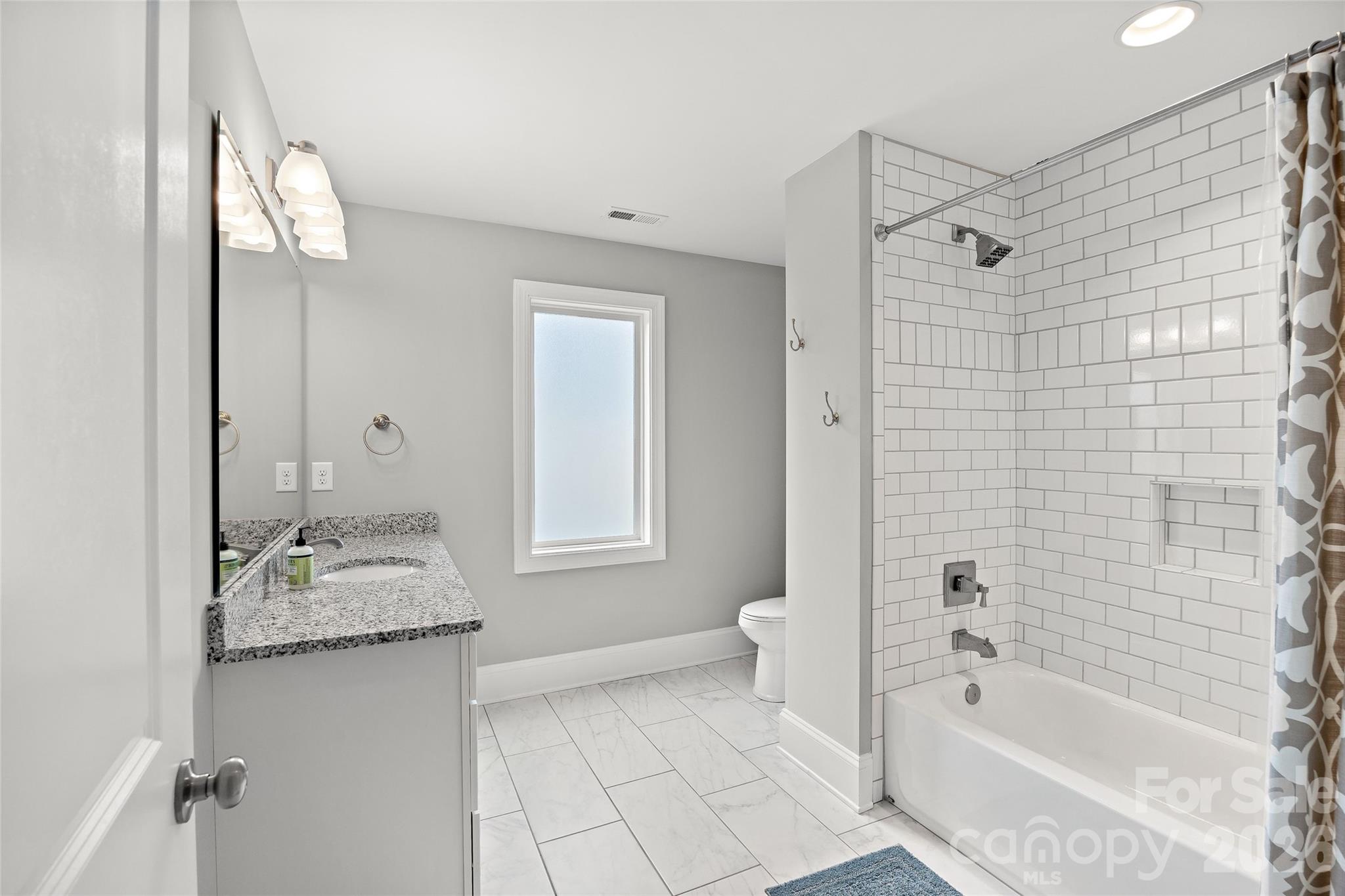 Bishops Ridge - Residential