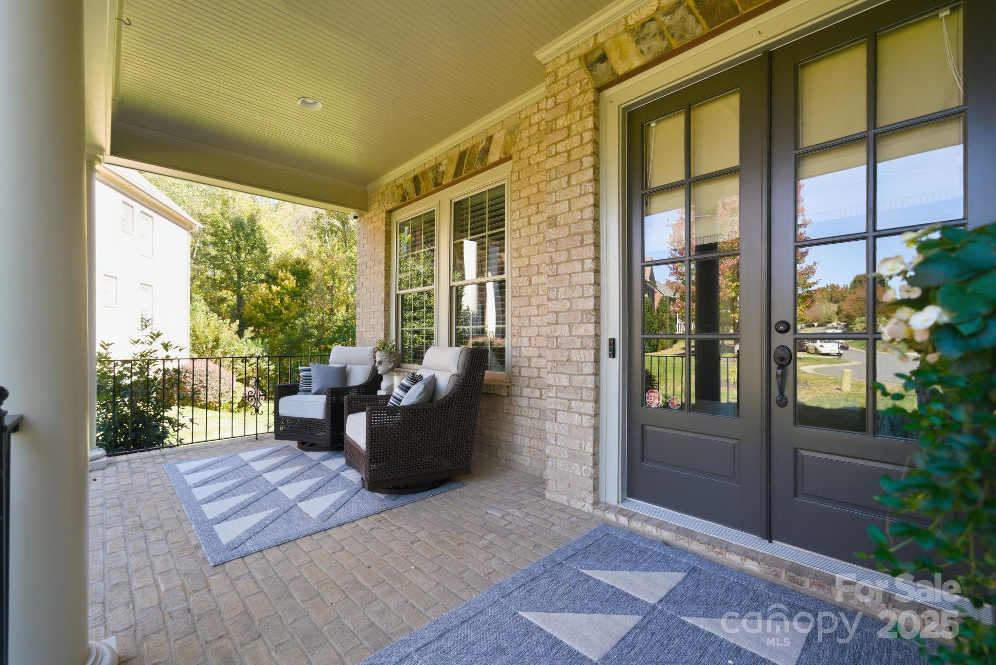 6086 Arundale Lane