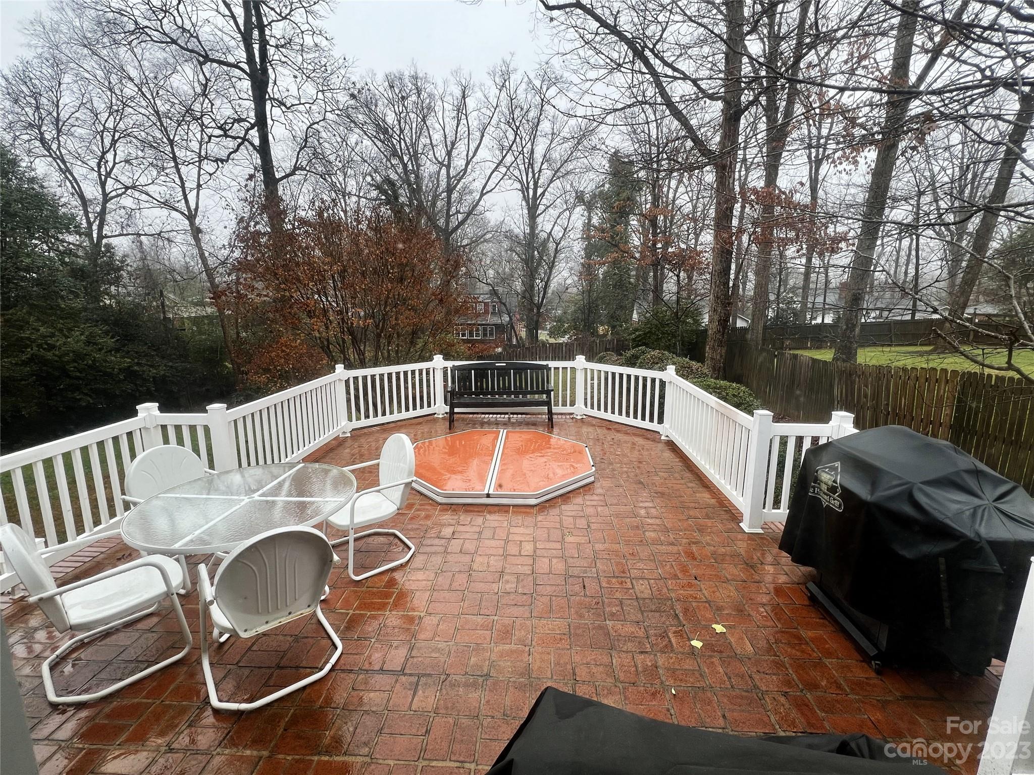 Forest Hills - Residential