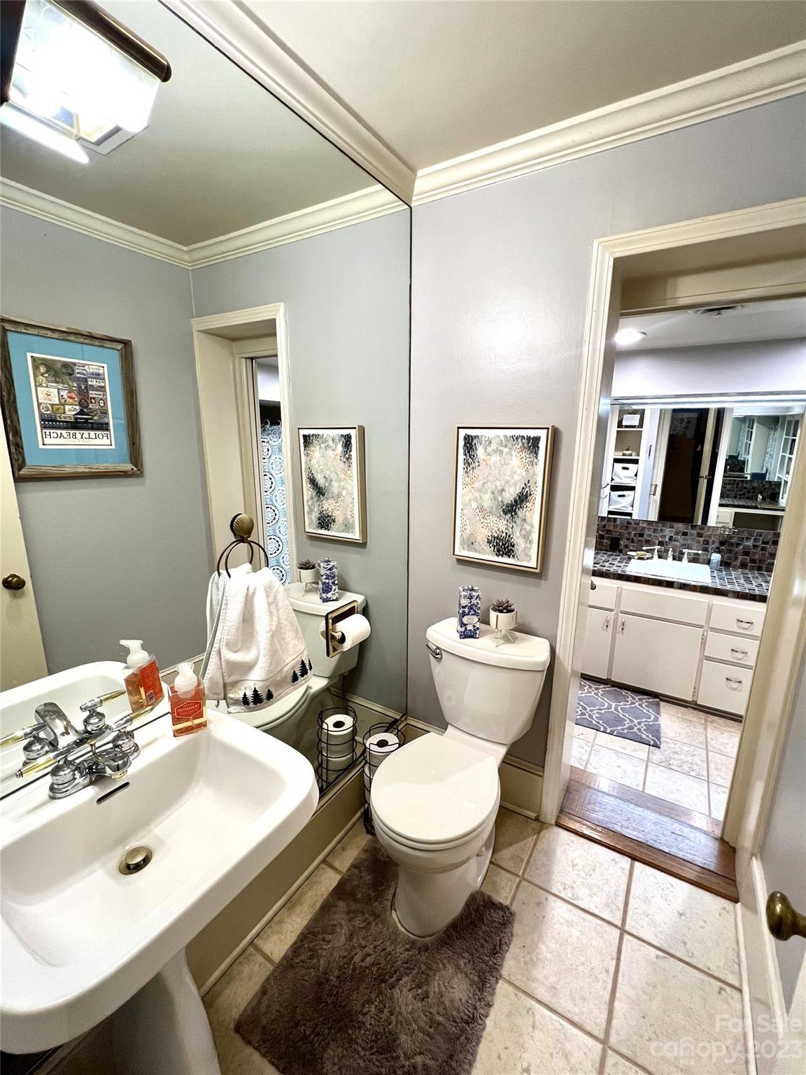 Forest Hills - Residential