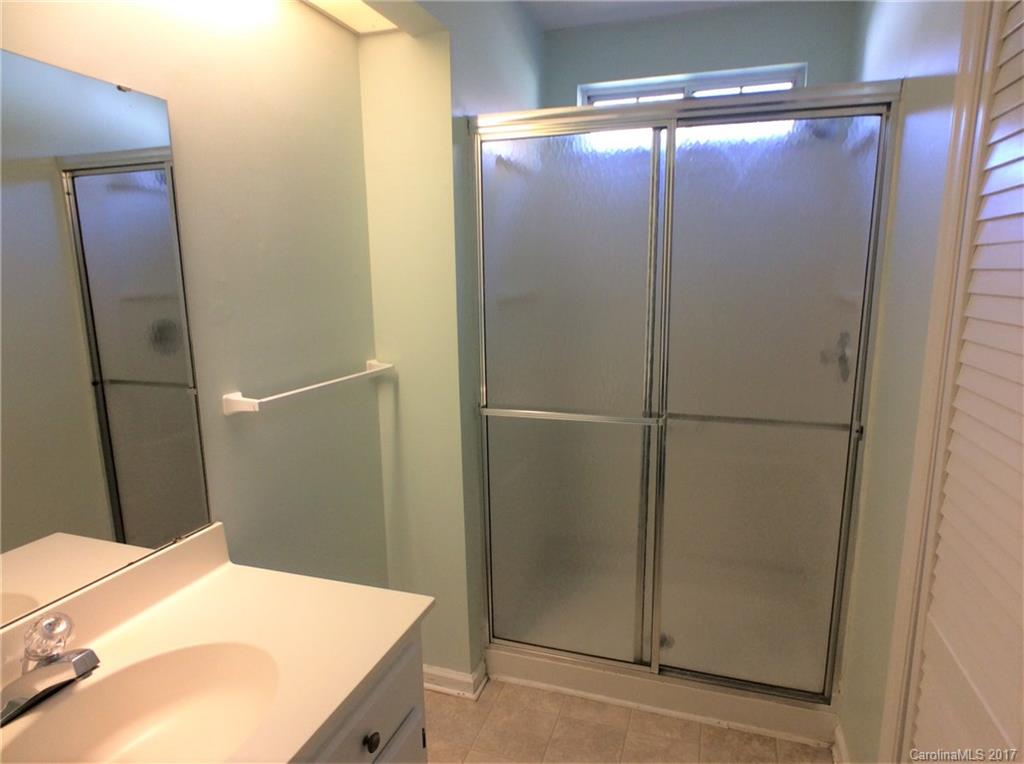 Olde Whitehall - Residential Lease