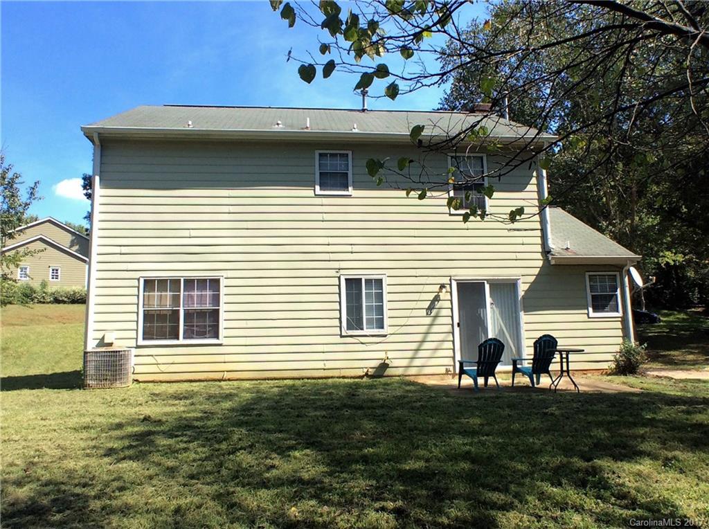 Olde Whitehall - Residential Lease