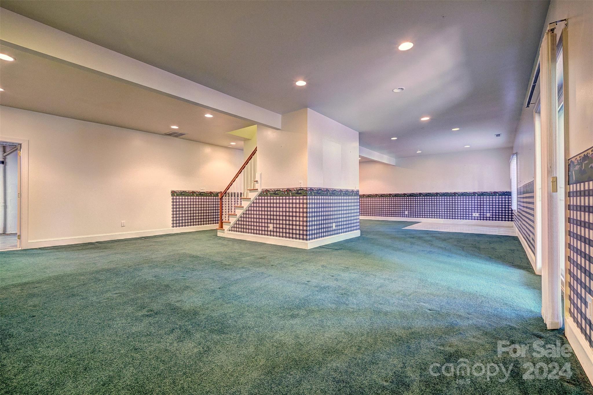 River Hills - Residential