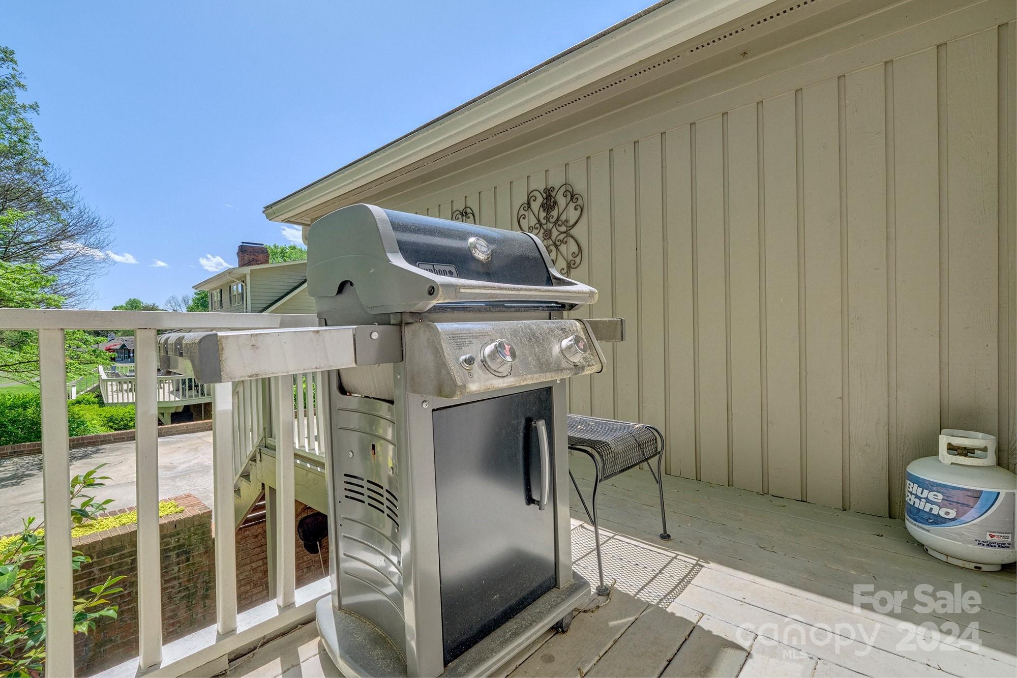 River Hills - Residential