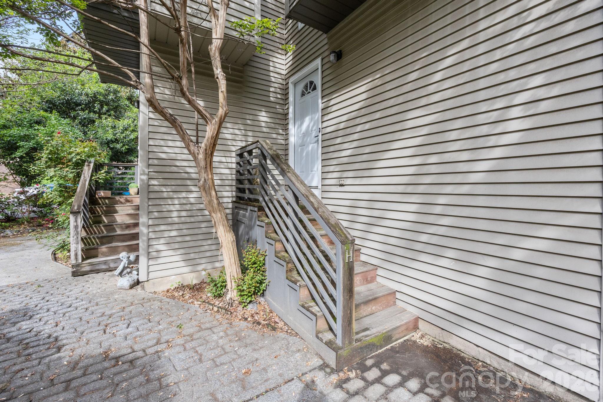 West 7th Commons - Residential