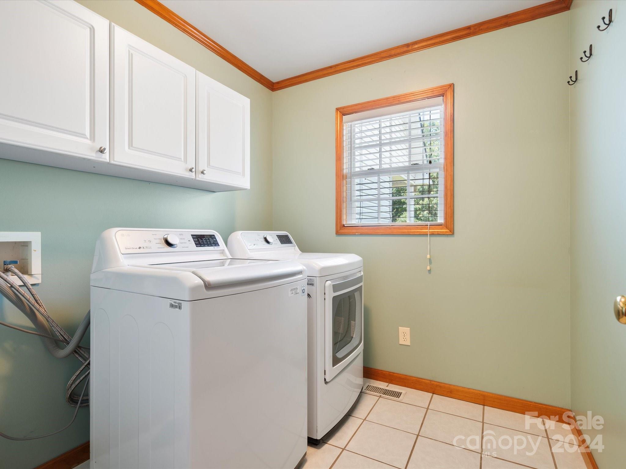 Hutchinson Place - Residential