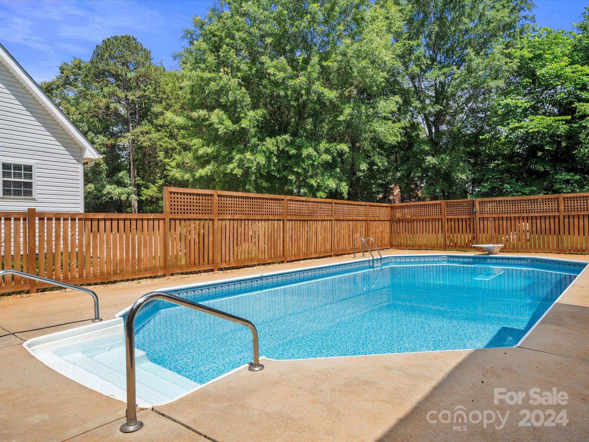 Hutchinson Place - Residential