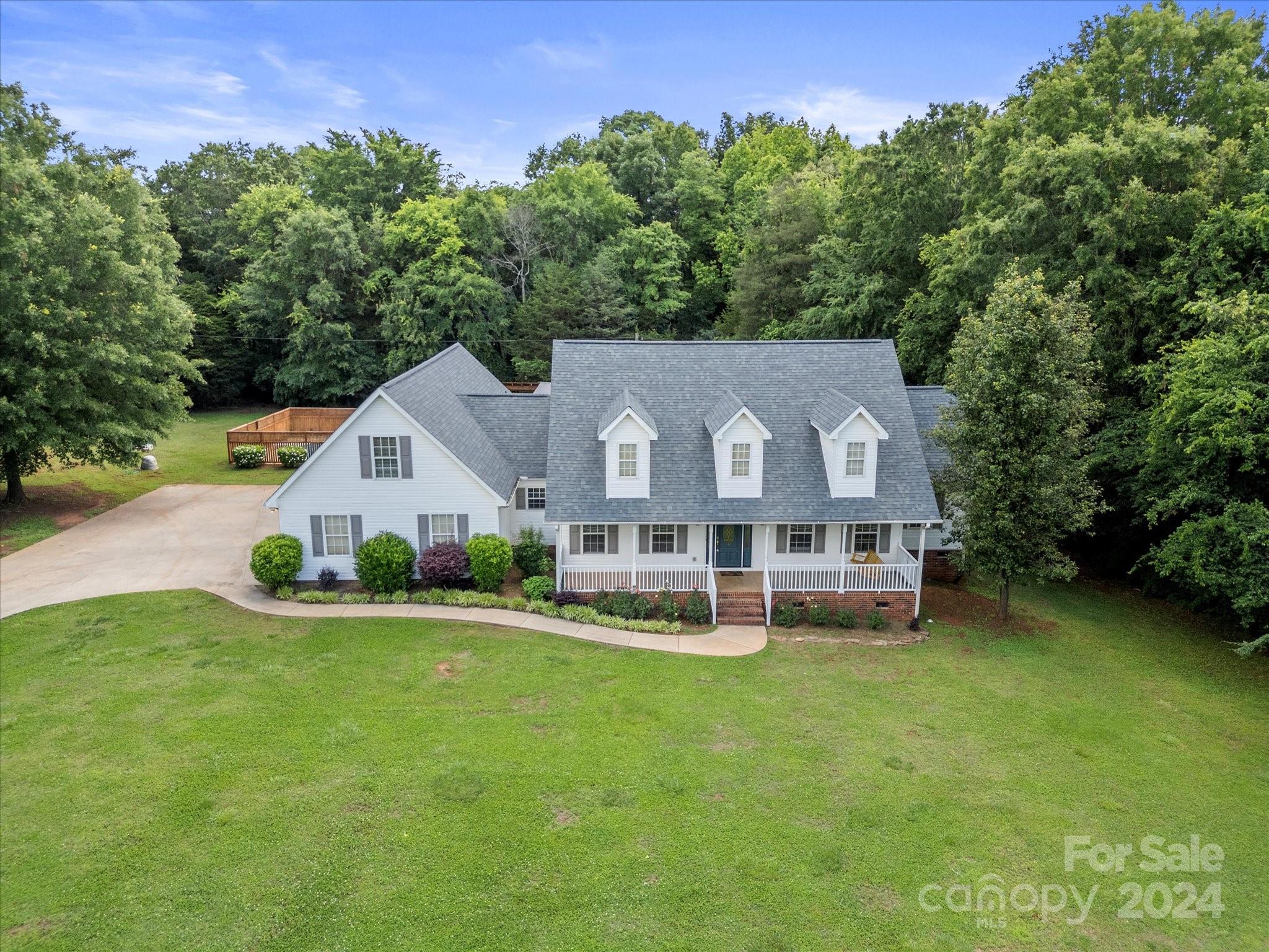 Hutchinson Place - Residential