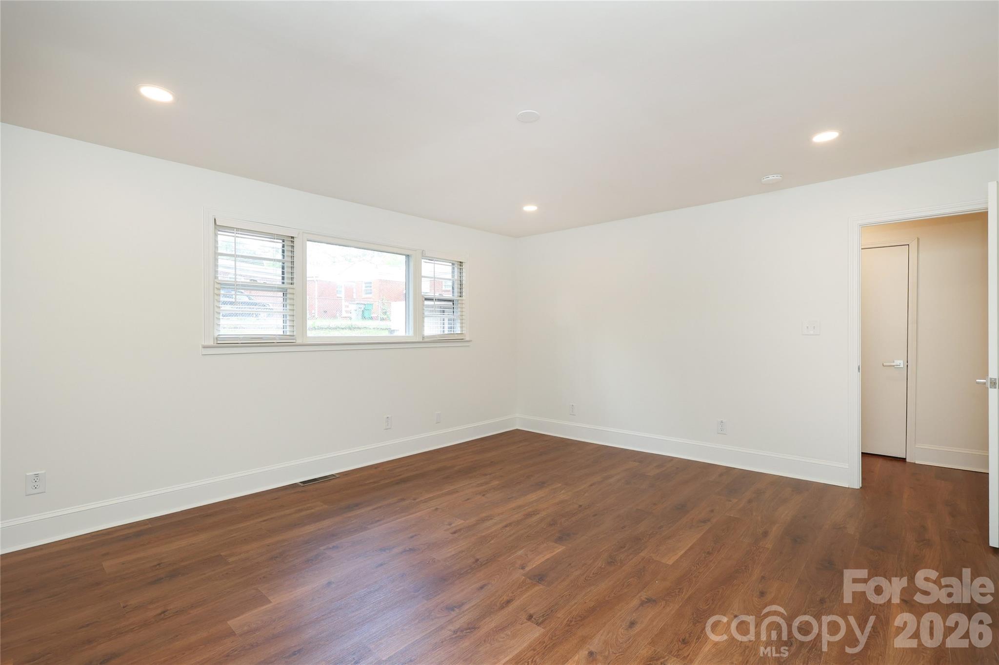 Oaklawn Park - Residential