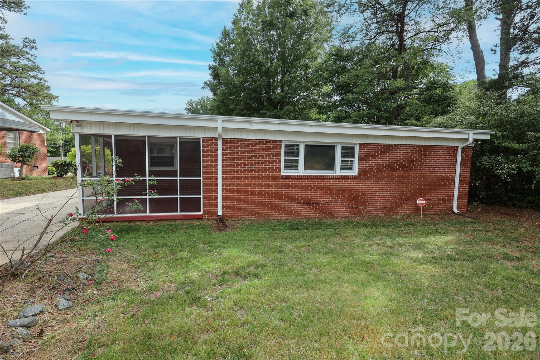 Oaklawn Park - Residential