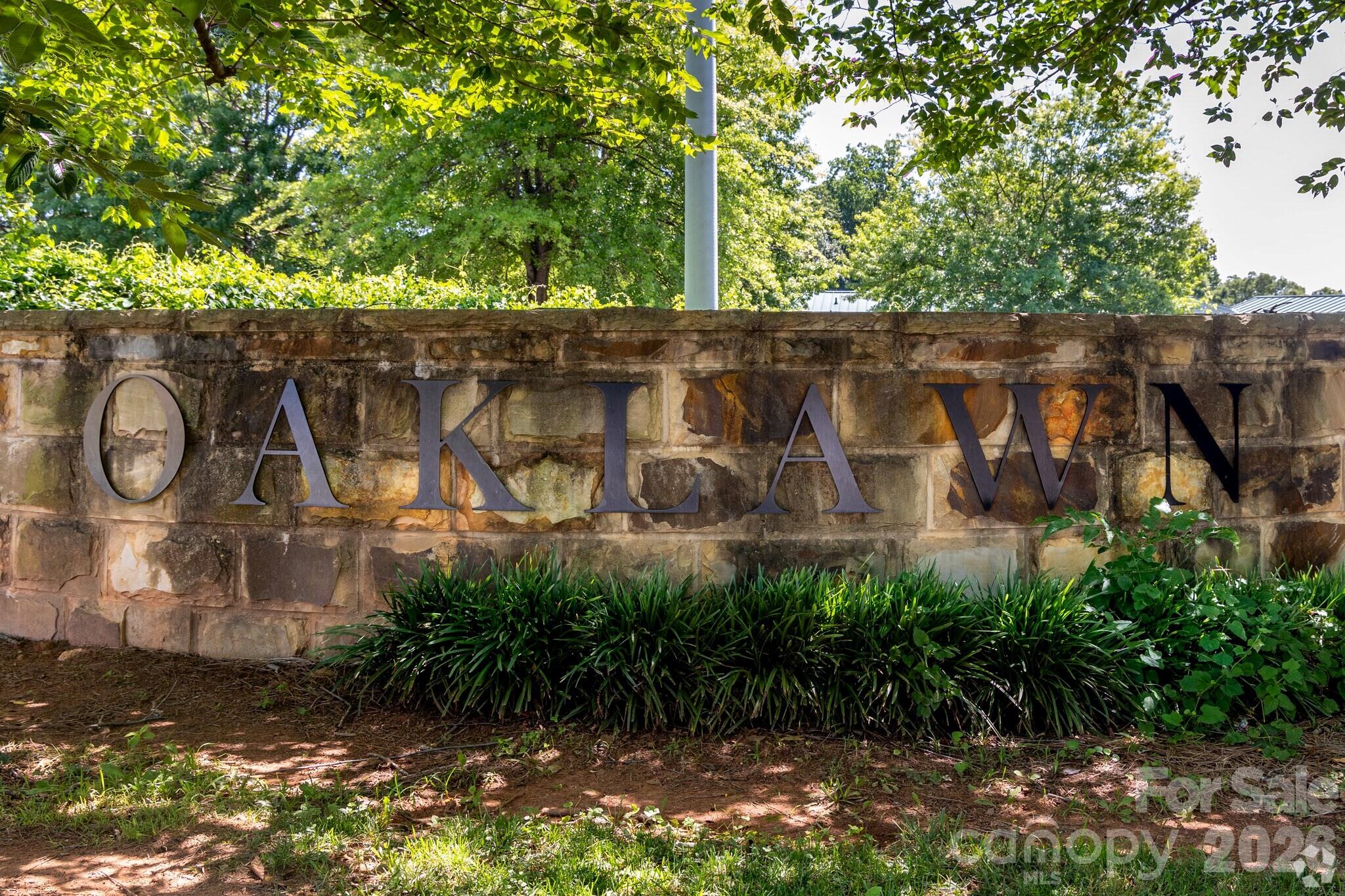Oaklawn Park - Residential